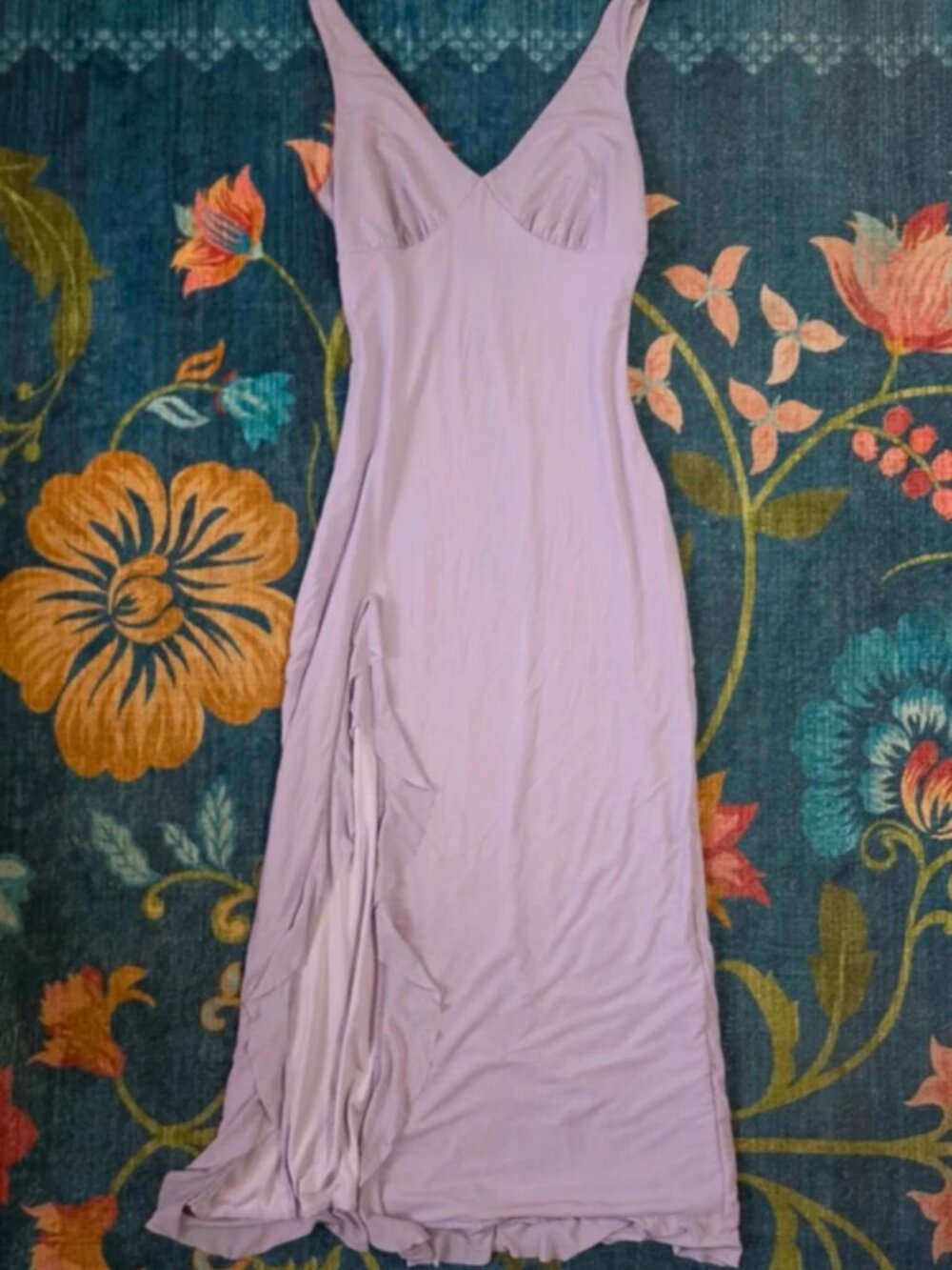 Lavender Ruffled-Slit Dress - Picture 4 of 4